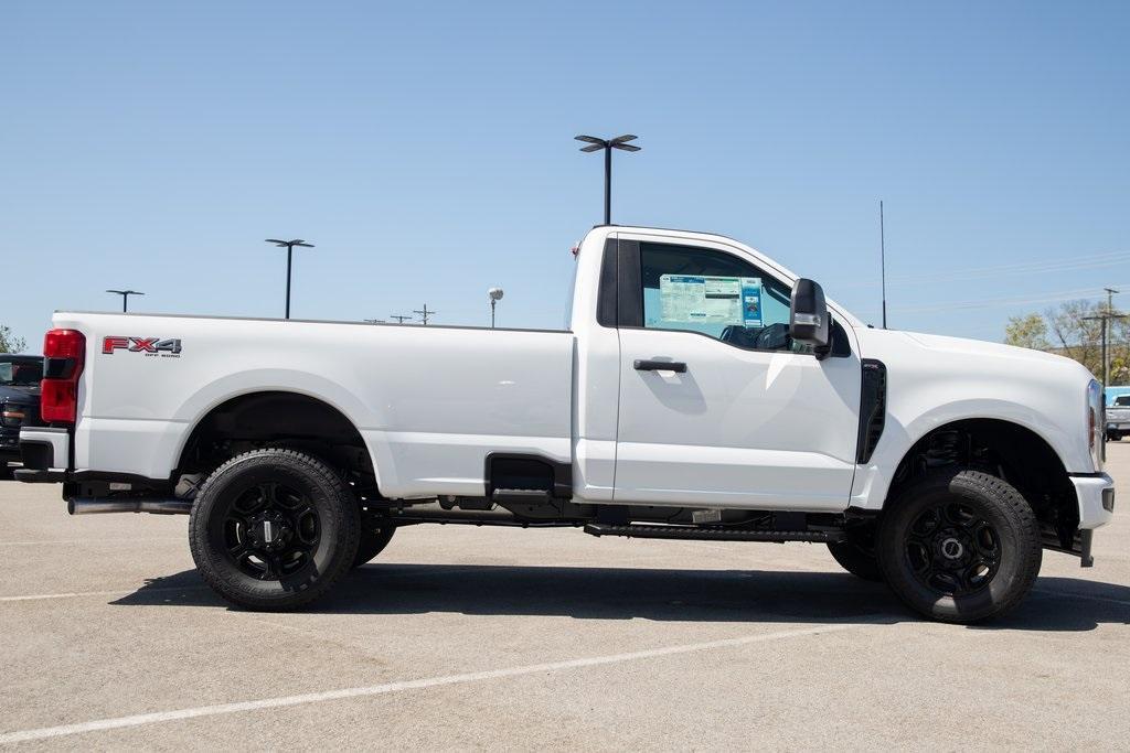 new 2025 Ford F-350 car, priced at $53,854