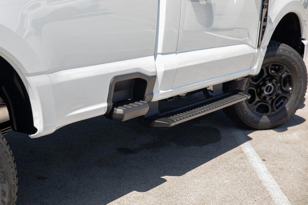 new 2025 Ford F-350 car, priced at $53,854