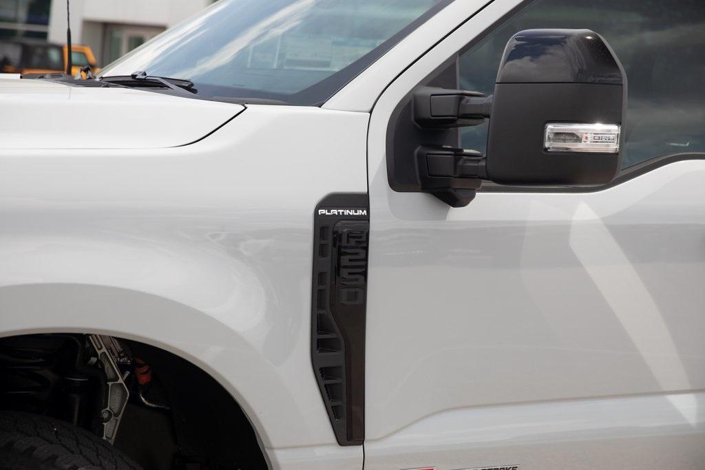 new 2025 Ford F-250 car, priced at $89,753