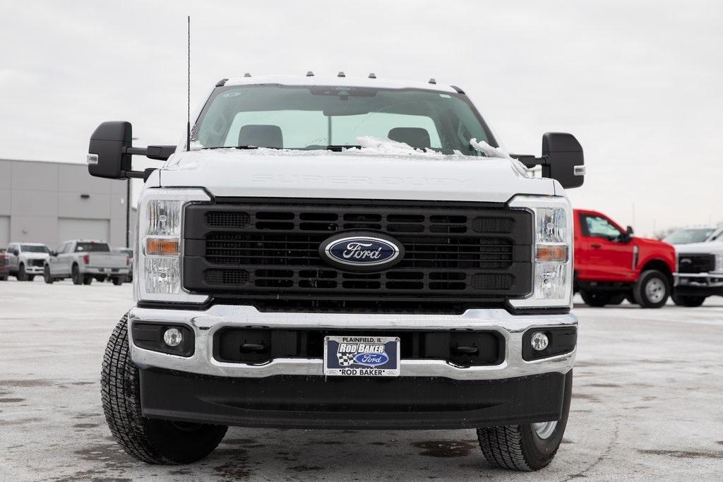 new 2025 Ford F-250 car, priced at $49,989