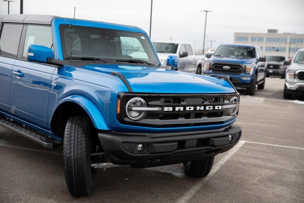 new 2024 Ford Bronco car, priced at $53,339