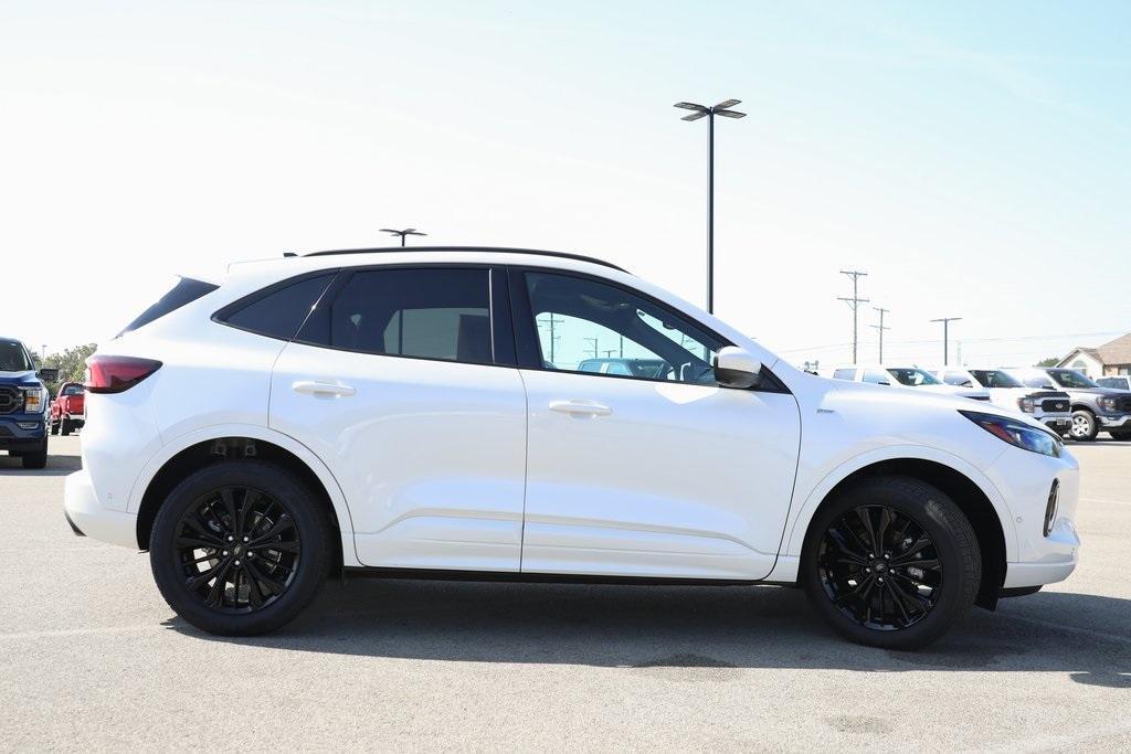 used 2023 Ford Escape car, priced at $28,997
