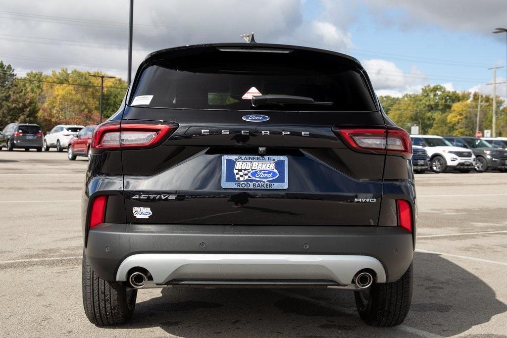 new 2025 Ford Escape car, priced at $30,110