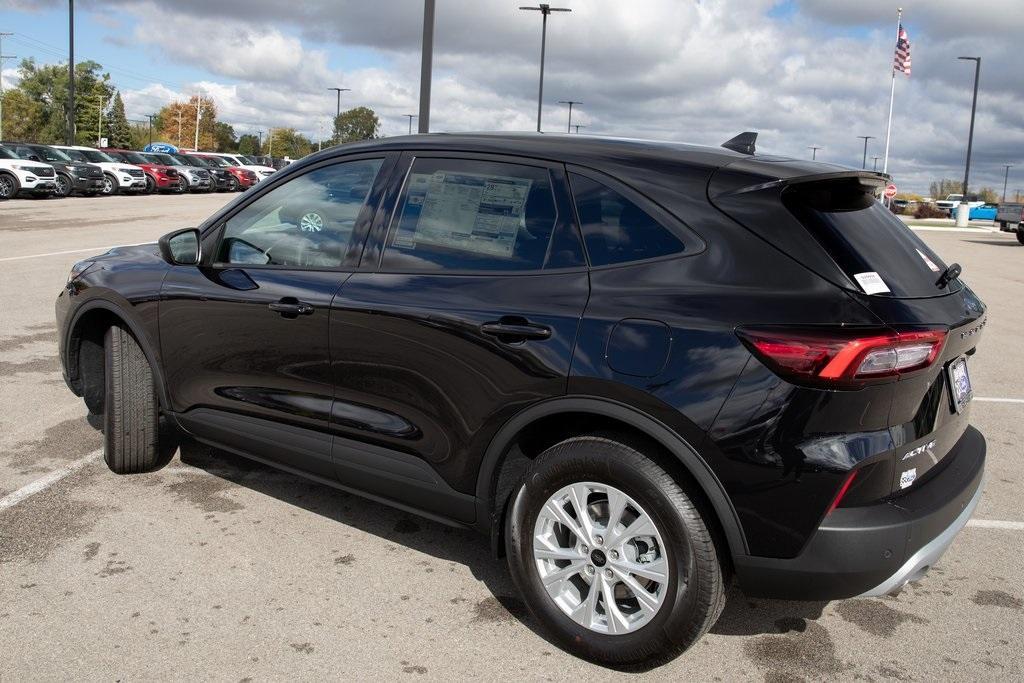 new 2025 Ford Escape car, priced at $30,110