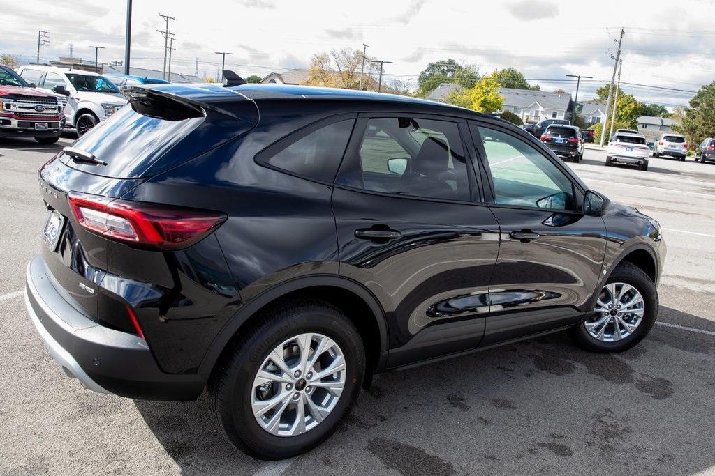 new 2025 Ford Escape car, priced at $30,110