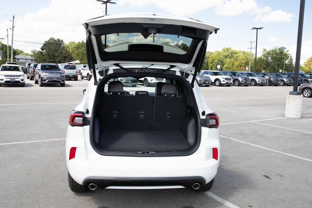 new 2024 Ford Escape car, priced at $39,182