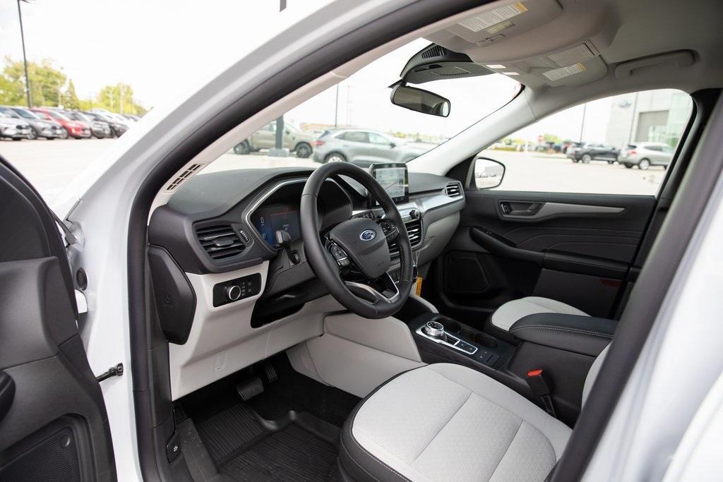 new 2025 Ford Escape car