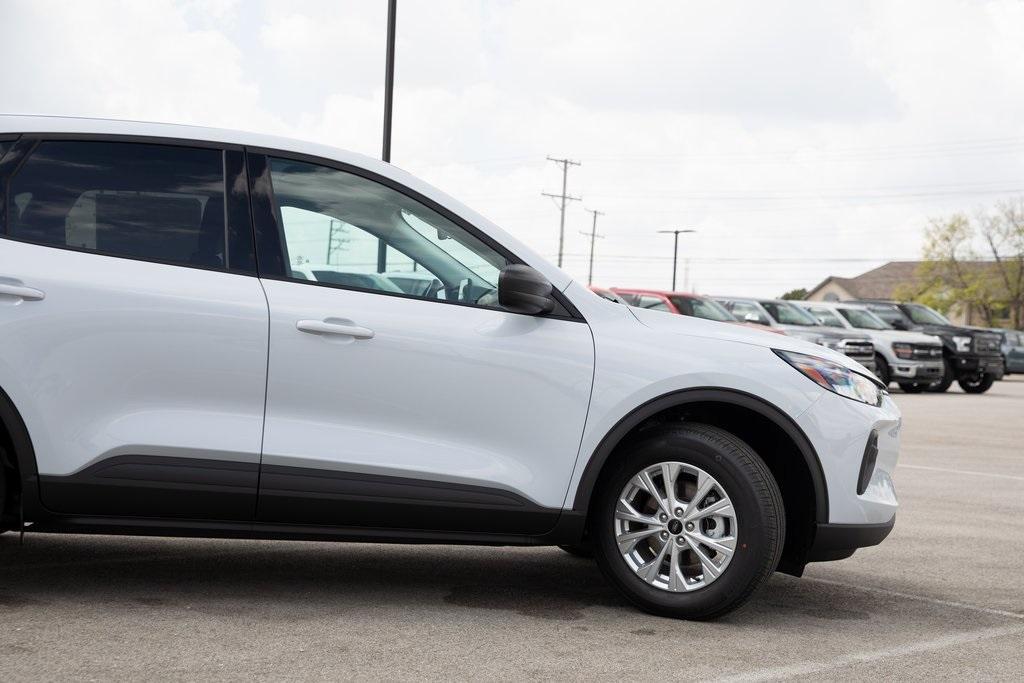 new 2025 Ford Escape car