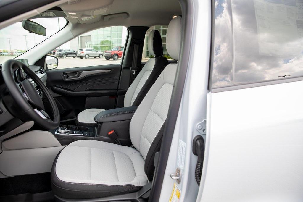 new 2025 Ford Escape car