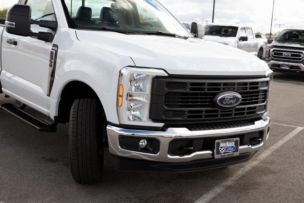 new 2024 Ford F-350 car, priced at $45,269