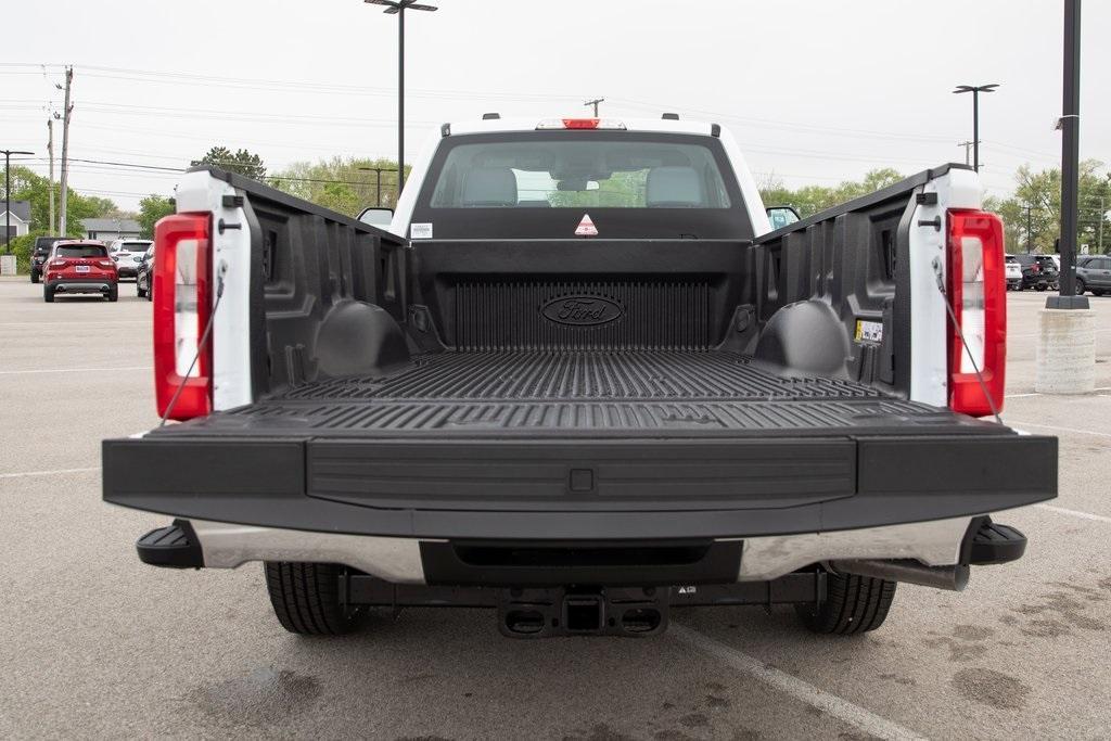 new 2025 Ford F-250 car, priced at $45,874