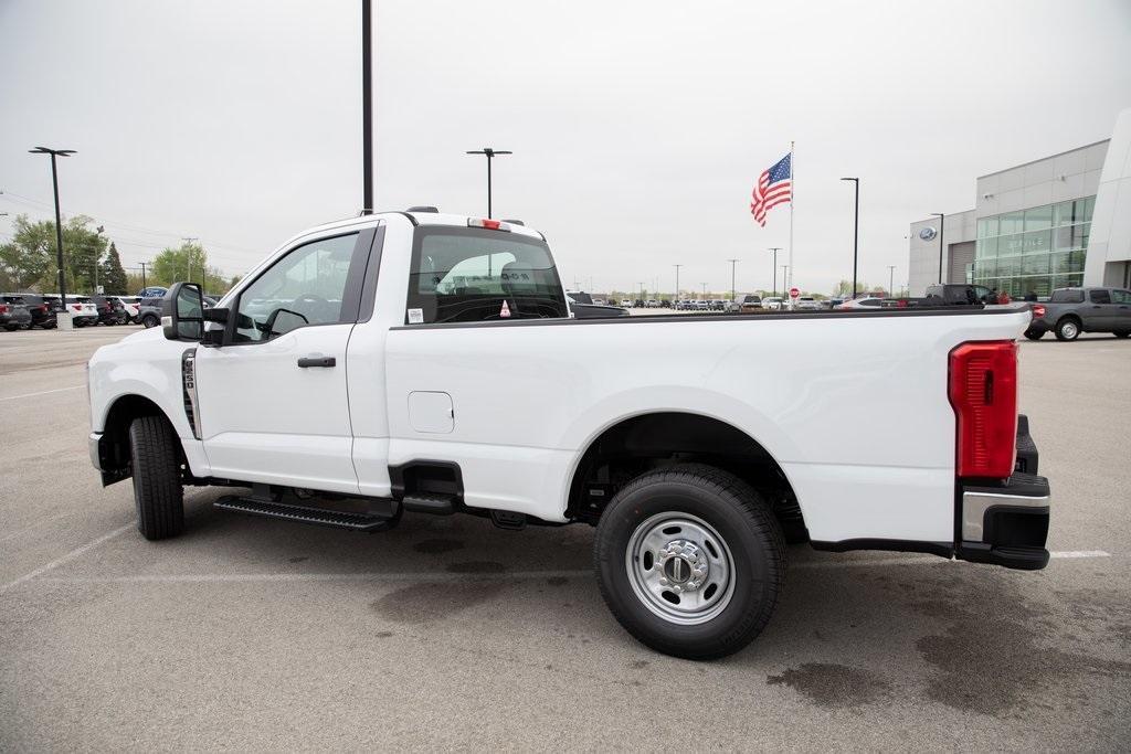 new 2025 Ford F-250 car, priced at $45,874