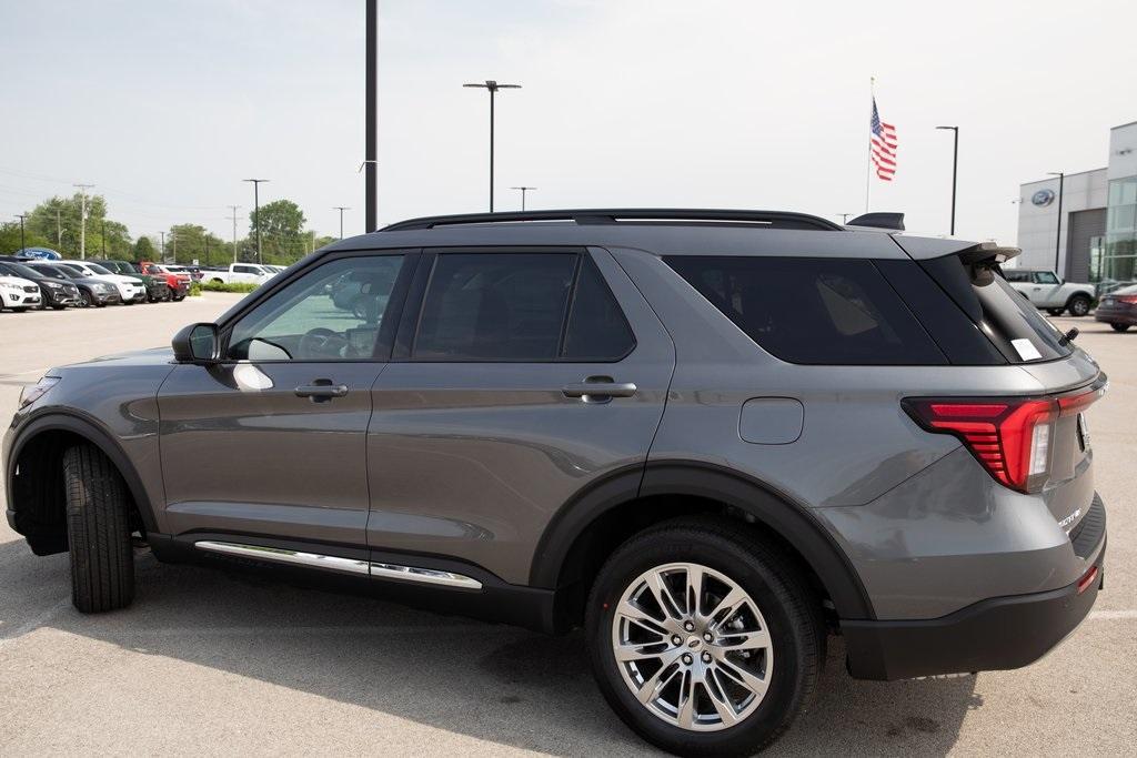 new 2025 Ford Explorer car, priced at $47,133