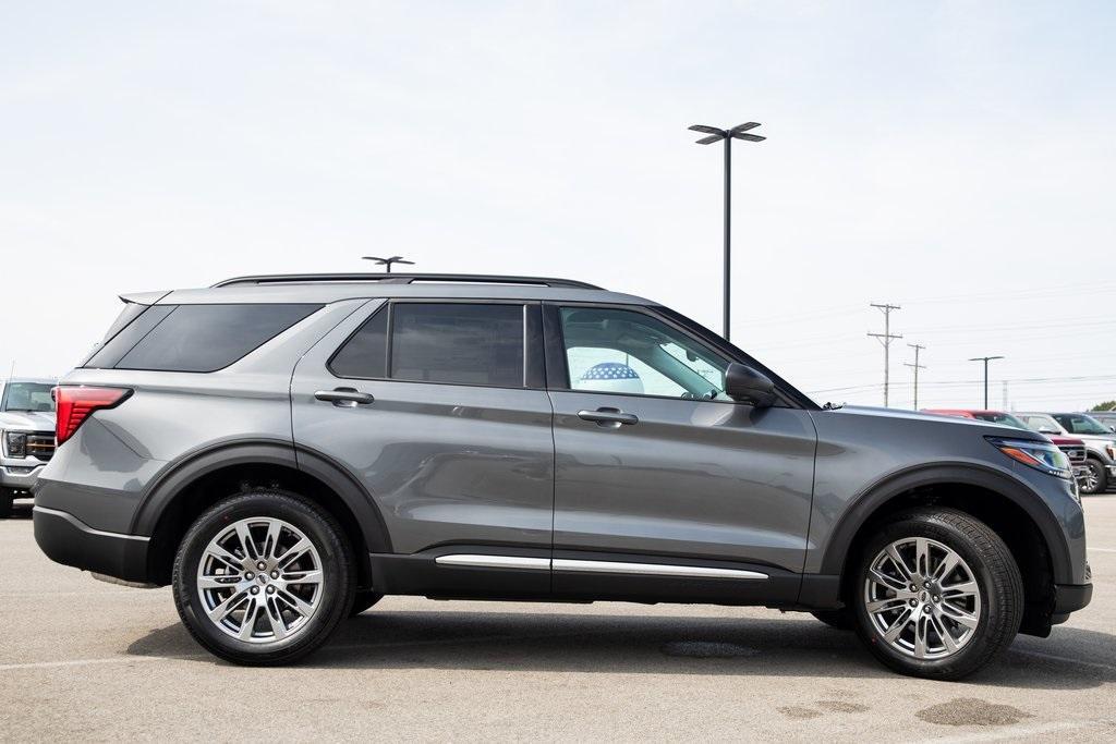 new 2025 Ford Explorer car, priced at $47,133