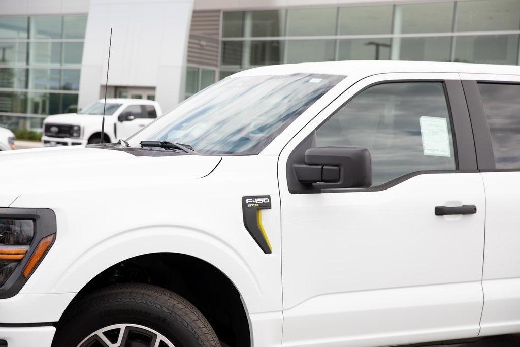 new 2024 Ford F-150 car, priced at $46,232