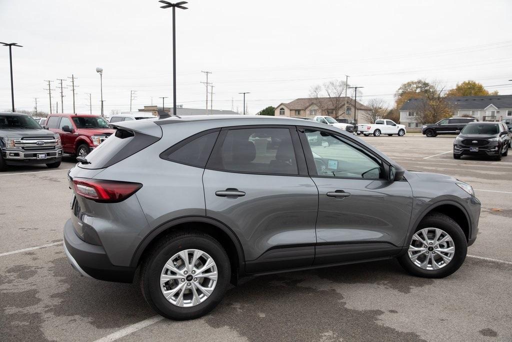 new 2025 Ford Escape car, priced at $28,305