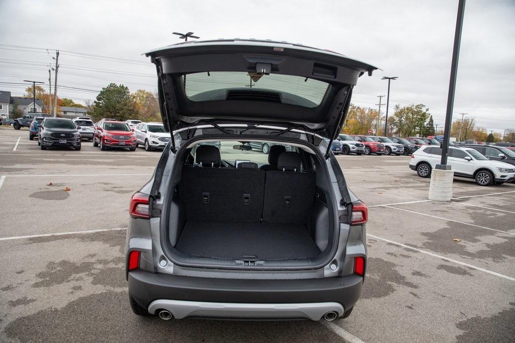 new 2025 Ford Escape car, priced at $28,305