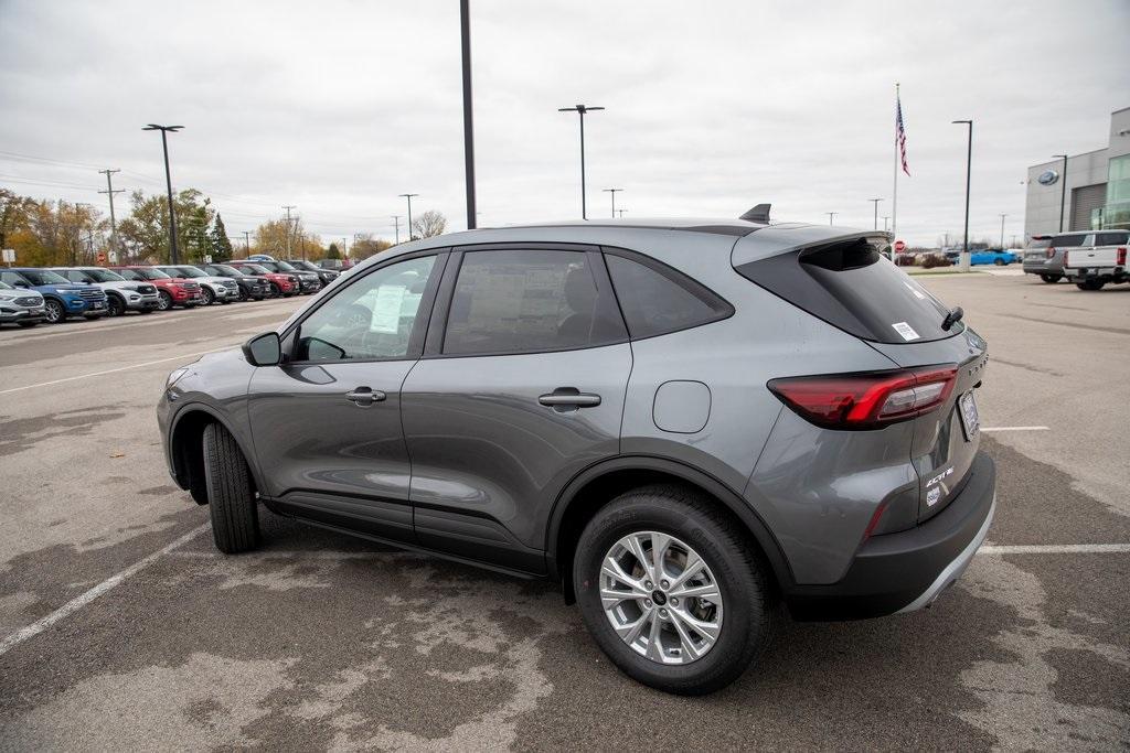 new 2025 Ford Escape car, priced at $28,305