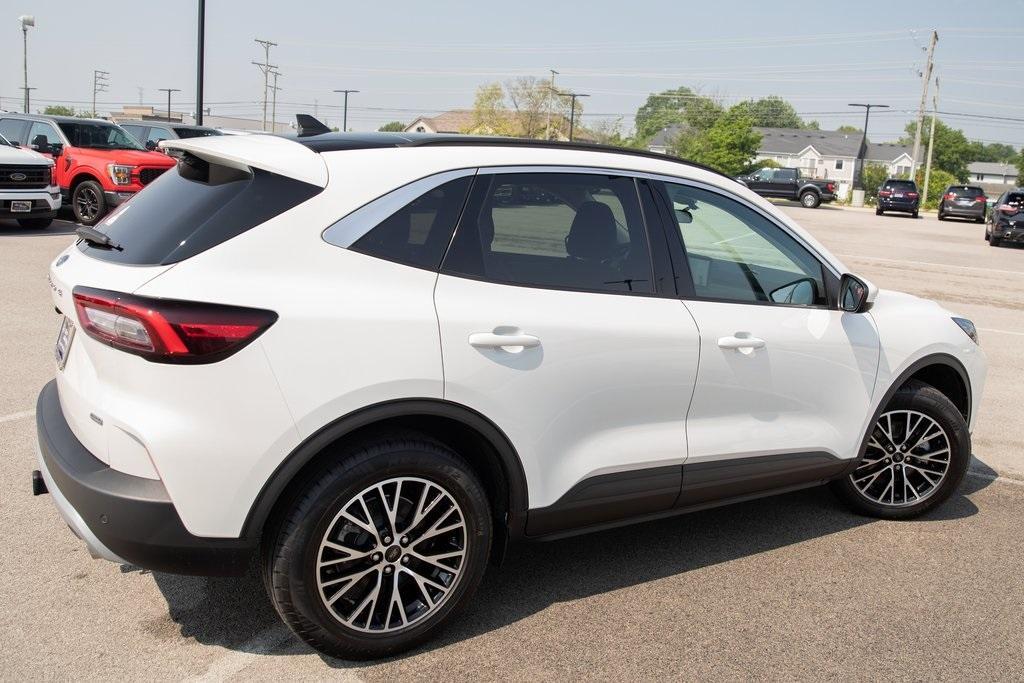 used 2024 Ford Escape car, priced at $30,899