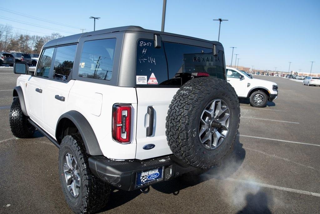 new 2024 Ford Bronco car, priced at $59,616