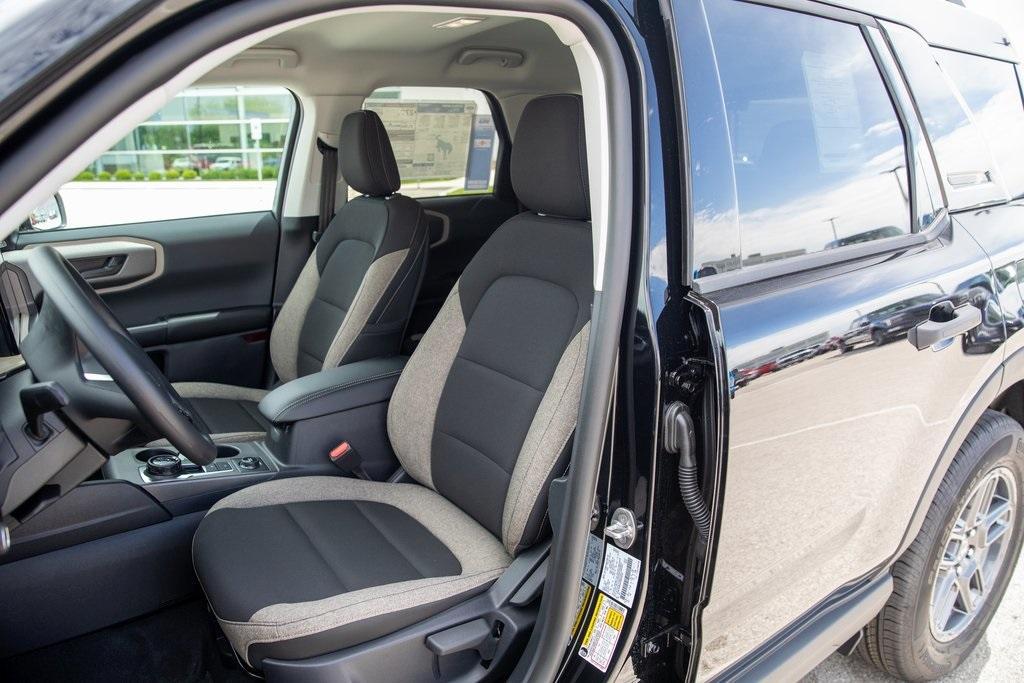 new 2025 Ford Bronco Sport car, priced at $31,373
