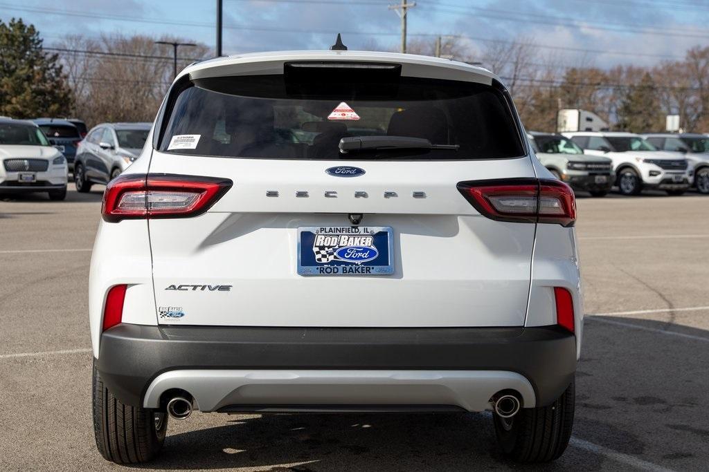 new 2025 Ford Escape car, priced at $28,370