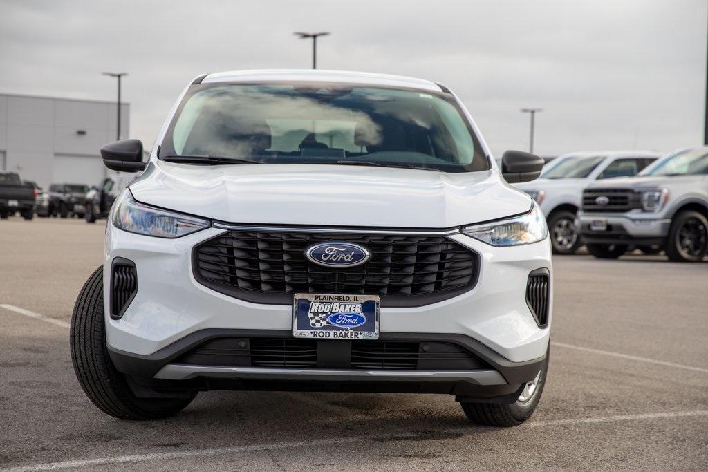 new 2025 Ford Escape car, priced at $28,370