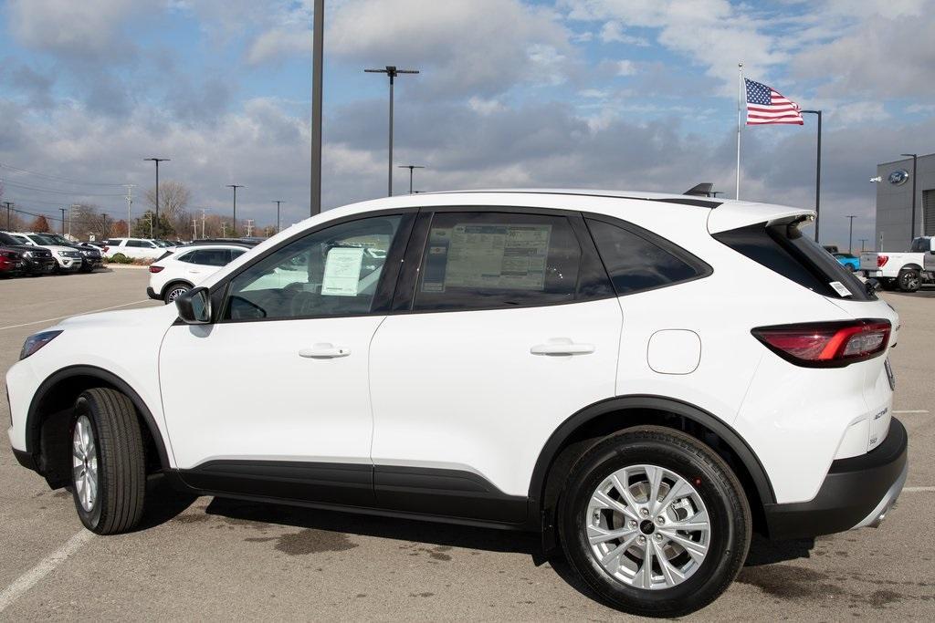 new 2025 Ford Escape car, priced at $28,270