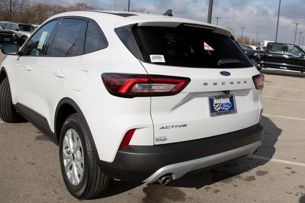 new 2025 Ford Escape car, priced at $28,270