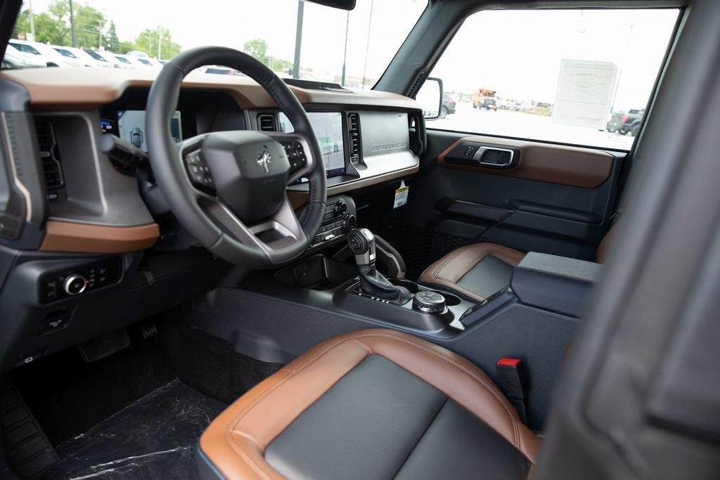 new 2024 Ford Bronco car, priced at $48,618