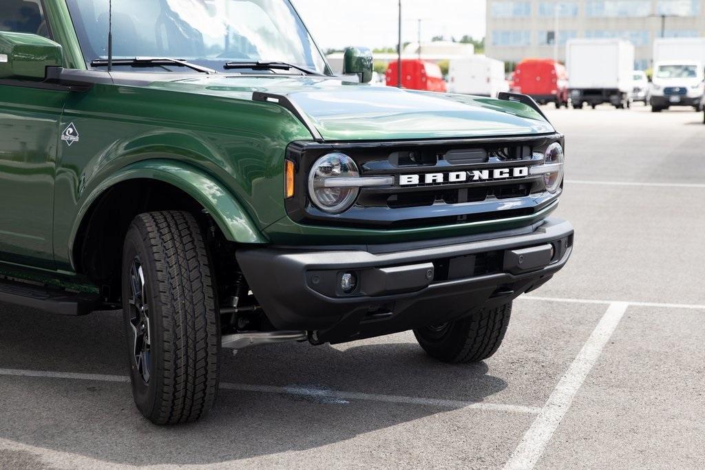 new 2024 Ford Bronco car, priced at $48,618