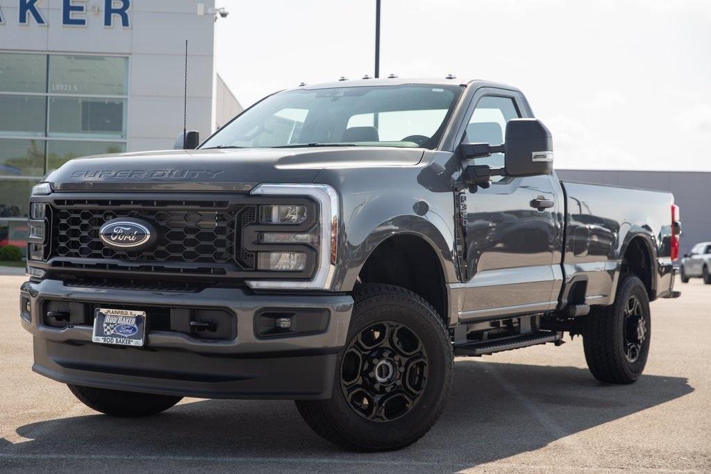new 2025 Ford F-350 car, priced at $53,854