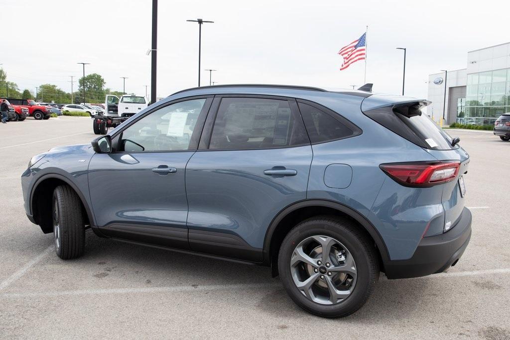new 2025 Ford Escape car, priced at $28,242