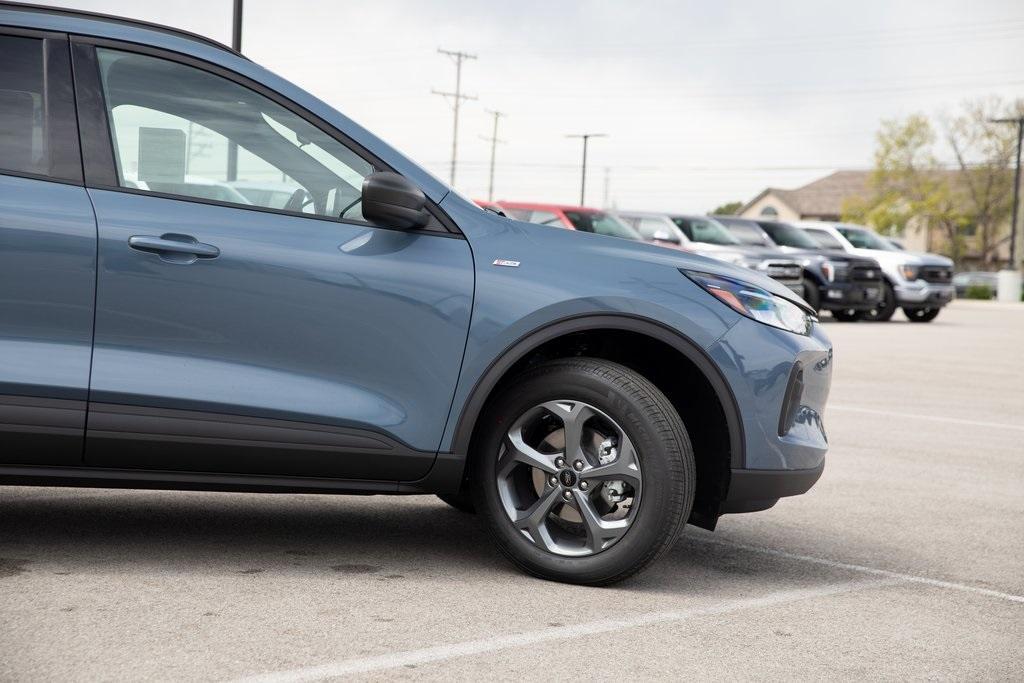 new 2025 Ford Escape car, priced at $28,242
