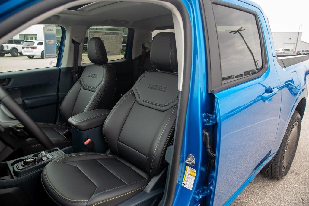 new 2025 Ford Maverick car, priced at $39,976
