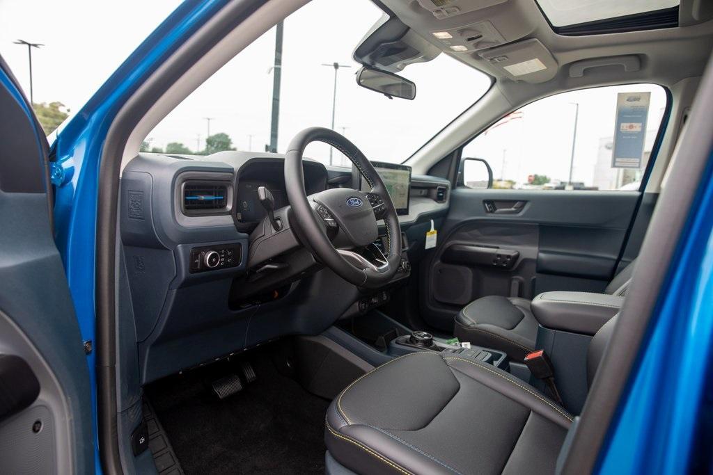 new 2025 Ford Maverick car, priced at $39,976