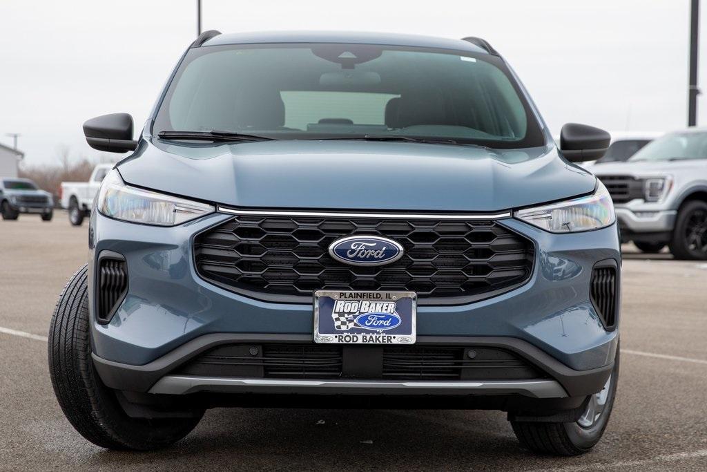 new 2025 Ford Escape car, priced at $31,650