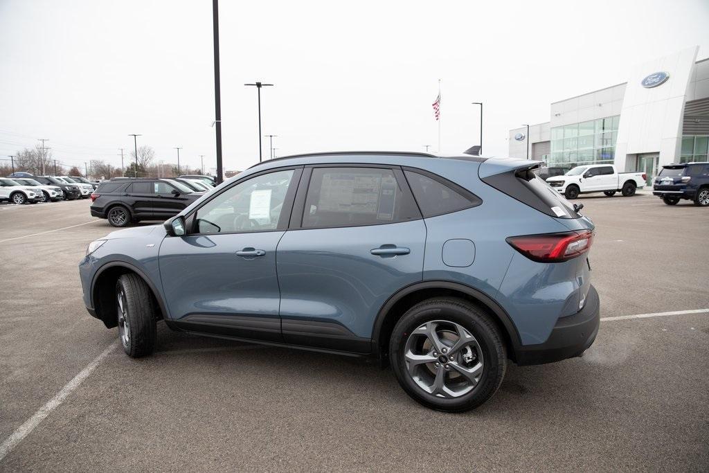 new 2025 Ford Escape car, priced at $31,650