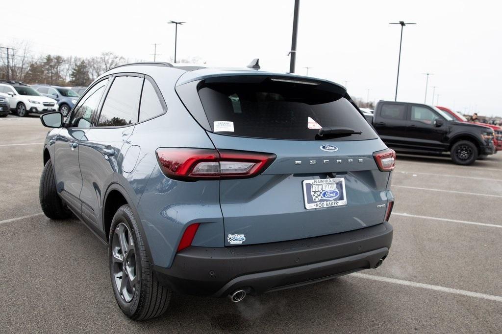 new 2025 Ford Escape car, priced at $31,650