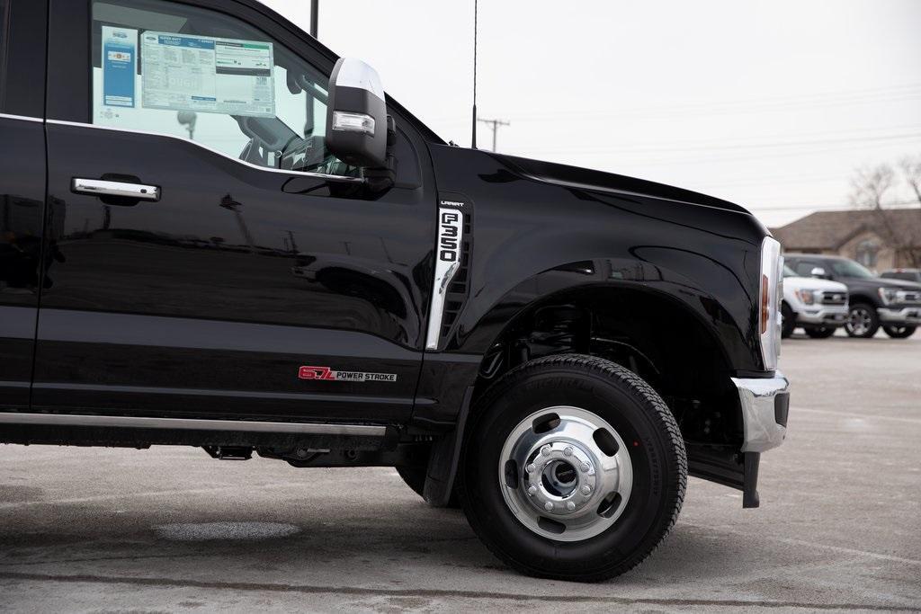 new 2025 Ford F-350 car, priced at $88,718