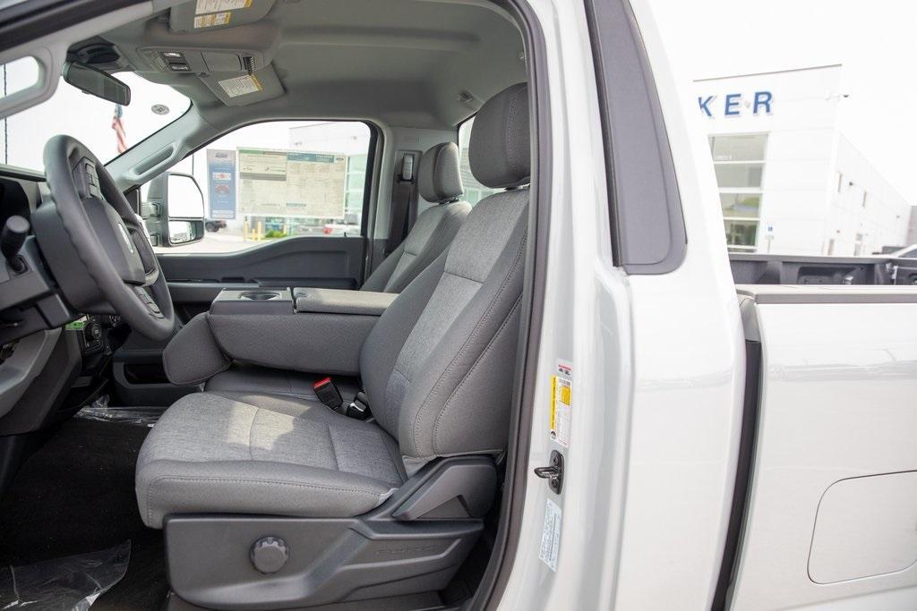 new 2025 Ford F-350 car, priced at $54,354