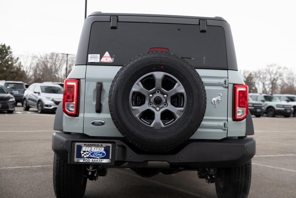 new 2024 Ford Bronco car, priced at $42,595