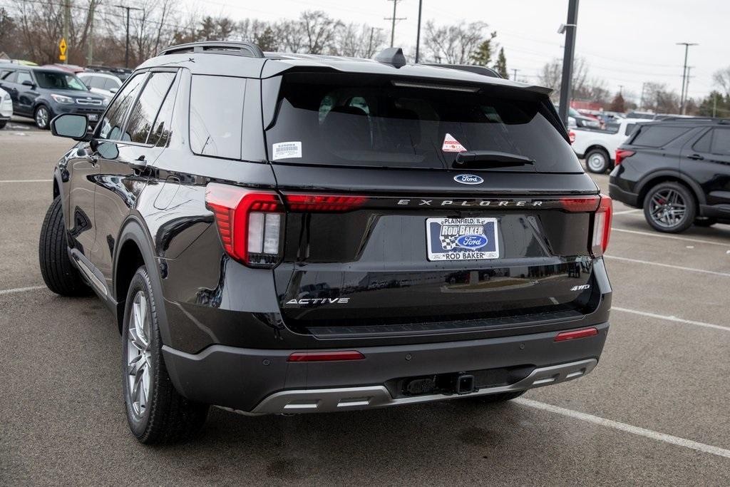 new 2025 Ford Explorer car, priced at $47,217