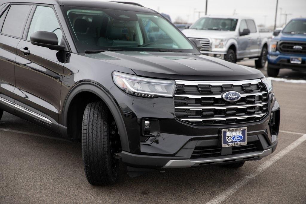 new 2025 Ford Explorer car, priced at $47,217