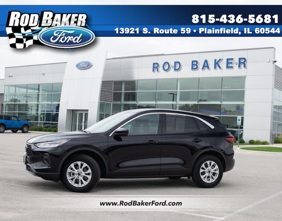 used 2023 Ford Escape car, priced at $25,997