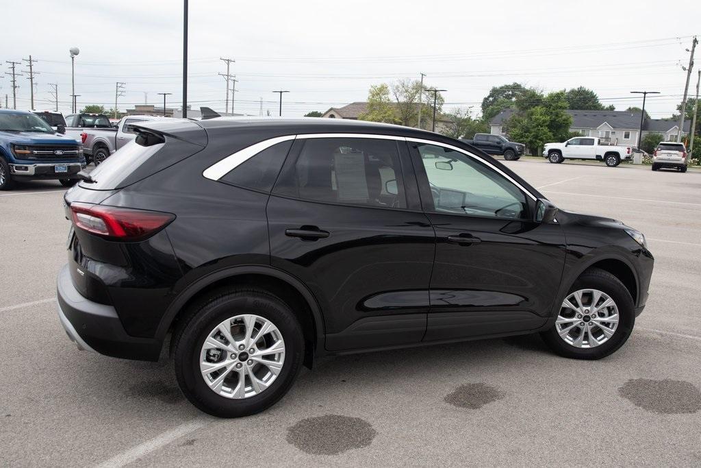 used 2023 Ford Escape car, priced at $25,997