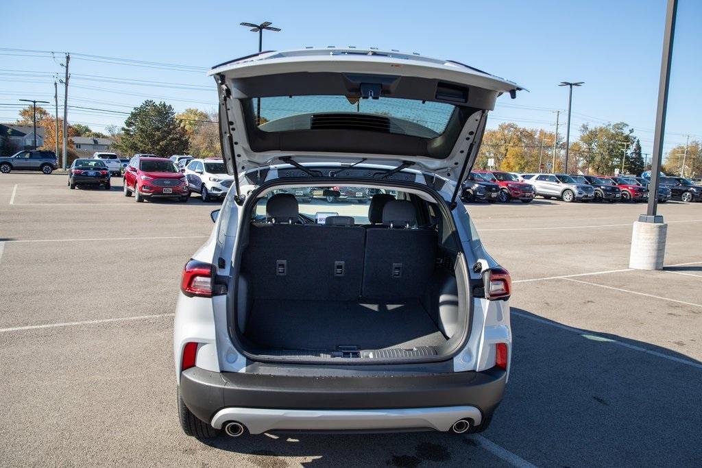 new 2025 Ford Escape car, priced at $29,391