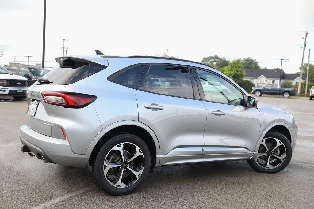 used 2023 Ford Escape car, priced at $25,443