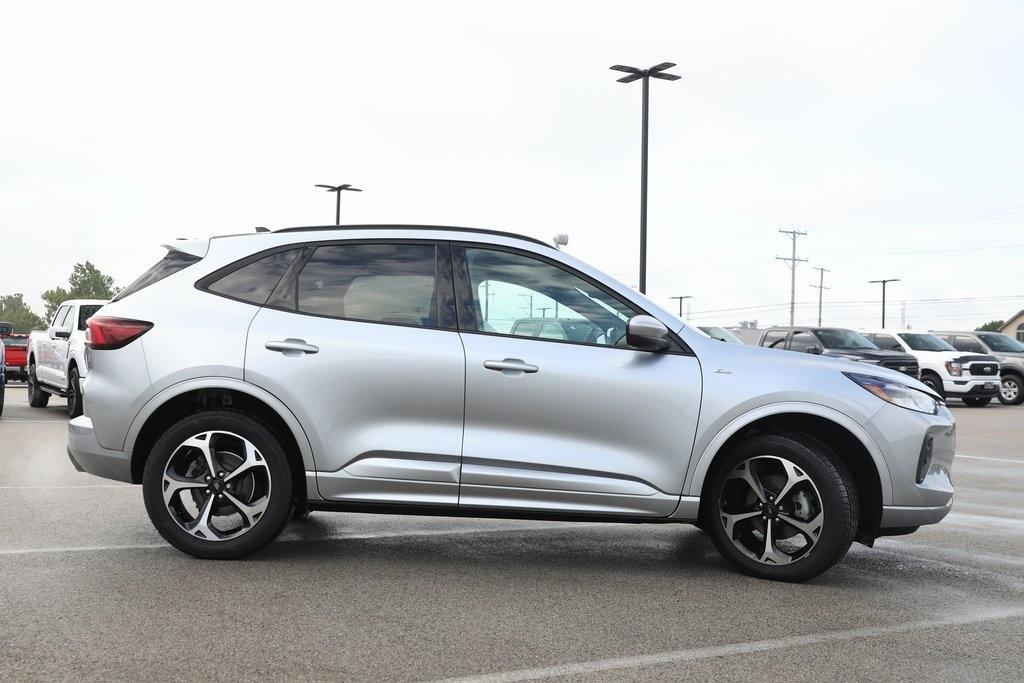 used 2023 Ford Escape car, priced at $25,443