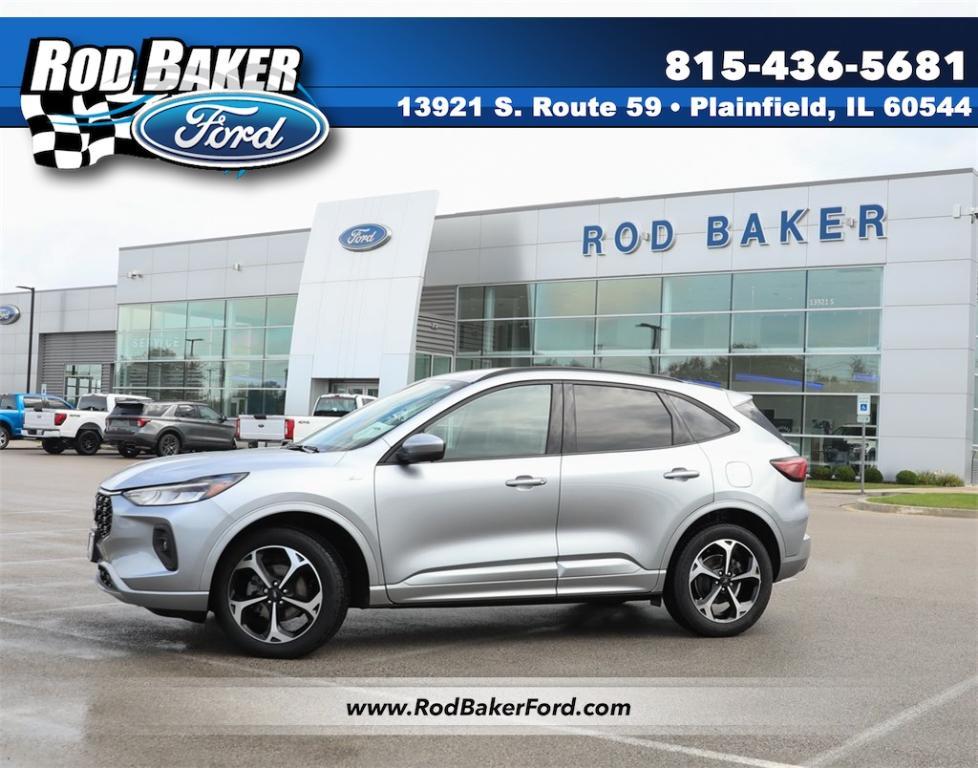 used 2023 Ford Escape car, priced at $25,443